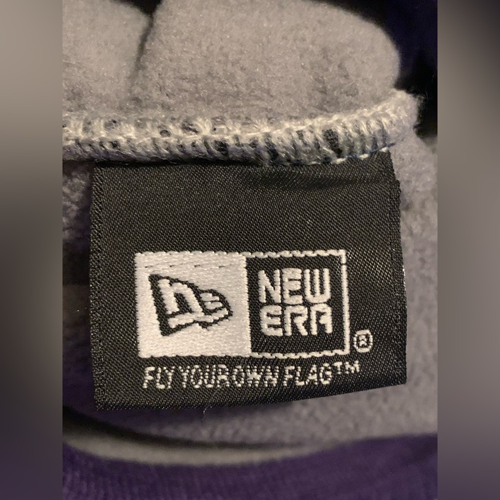 LA Lakers Beanie Winter hat - Picture 3 of 4